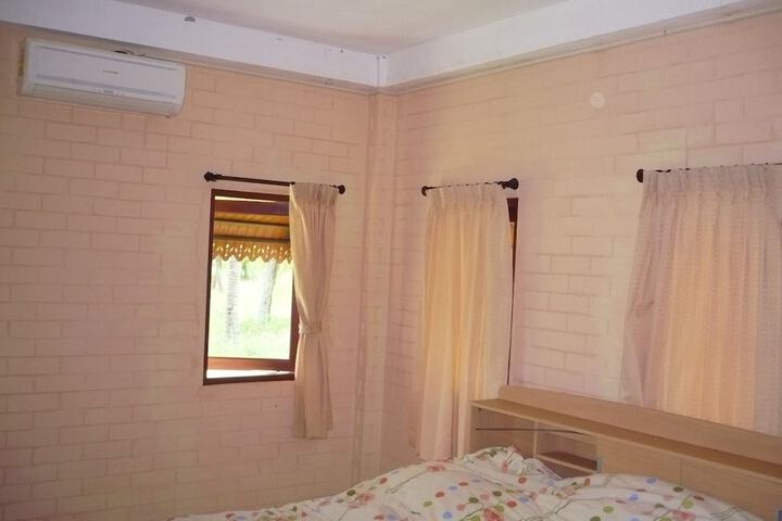 Room 7 of 40