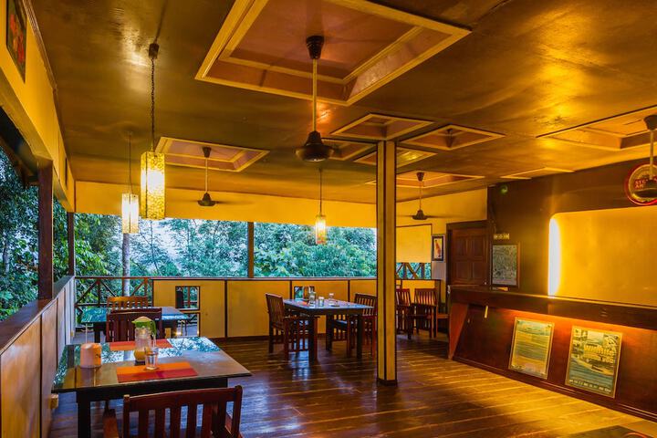 Restaurants
