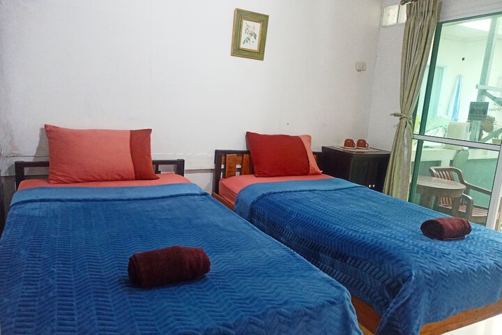 Room 14 of 34