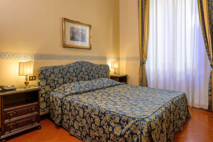 Room 16 of 75