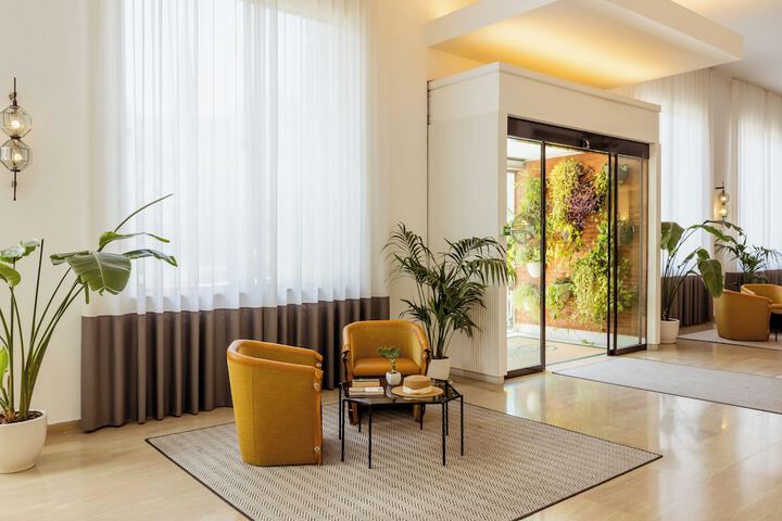 Lobby Photos