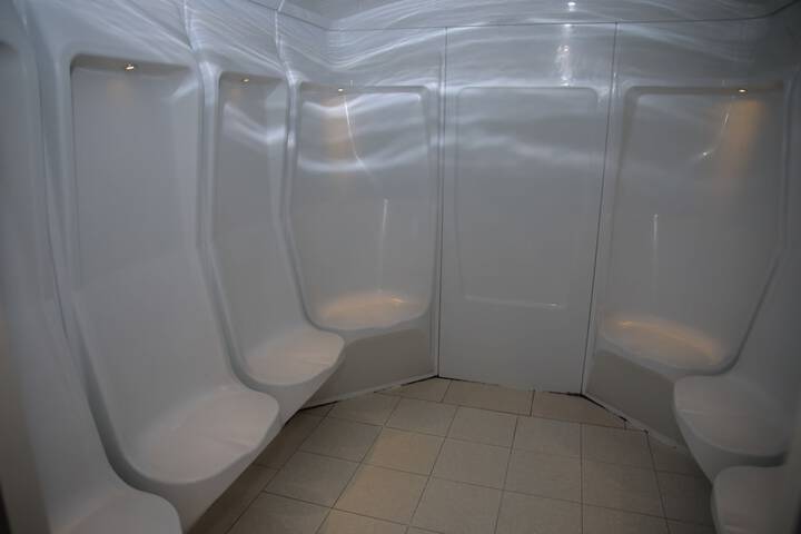 Room 37 of 53