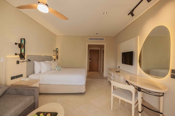 Room 7 of 45