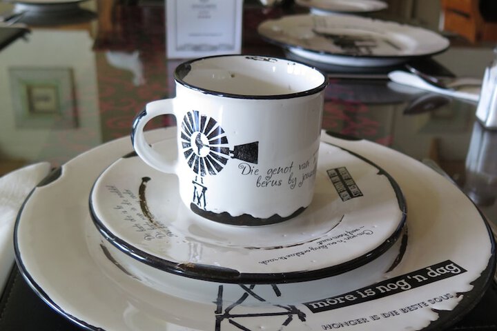 Breakfast/Coffee Service 96 of 138