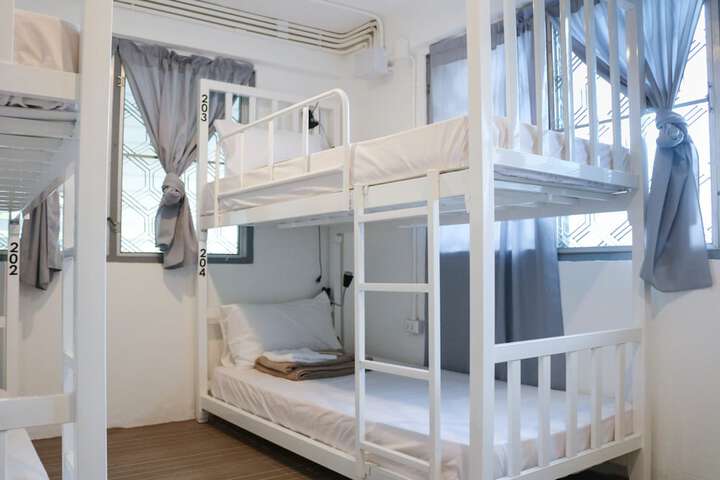 Room 9 of 45