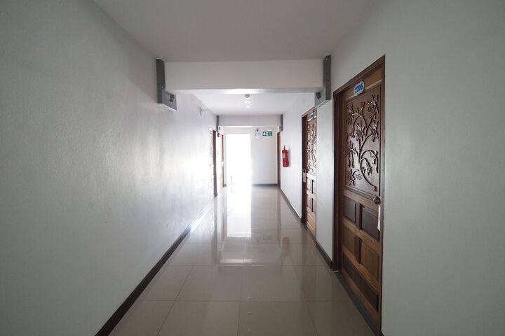 Ballroom/Hall 26 of 31