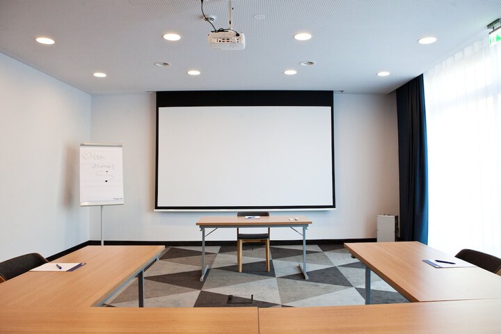Meeting 23 of 32
