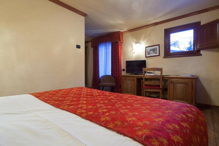 Room 18 of 55