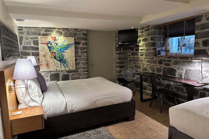 Room 54 of 144