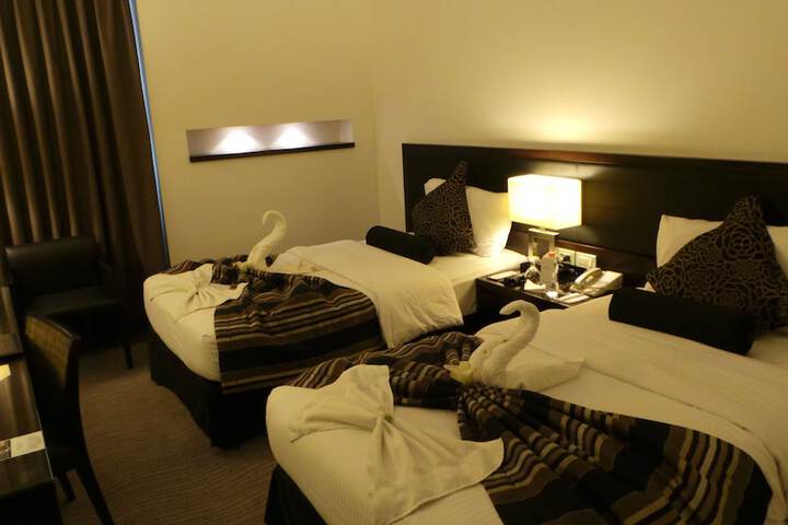 Room 8 of 47
