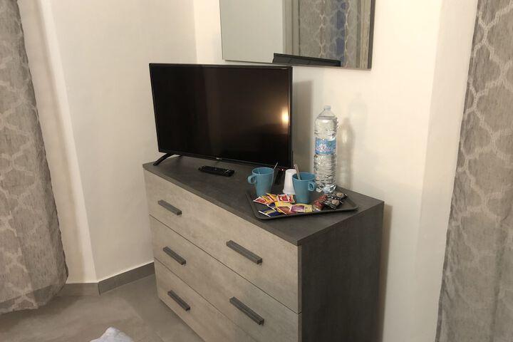 Room 25 of 32