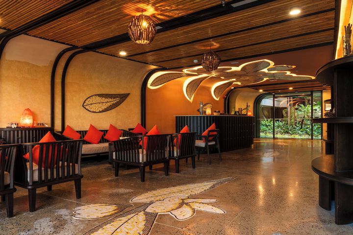Hotel Interior 277 of 303
