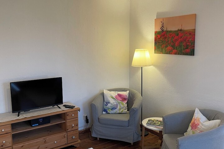 Room 27 of 69