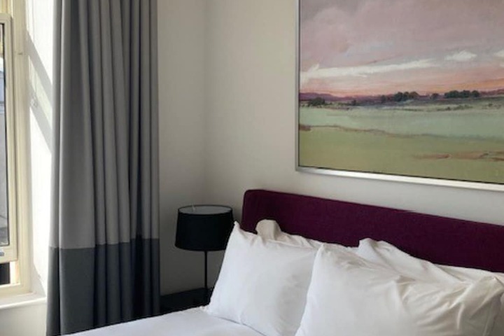 Room 19 of 62