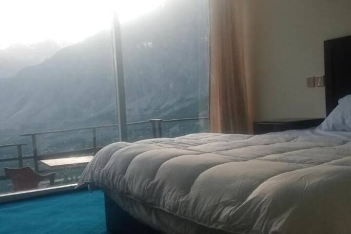 Room 19 of 27