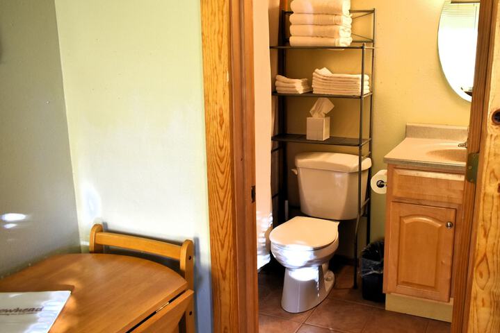 Room 153 of 288