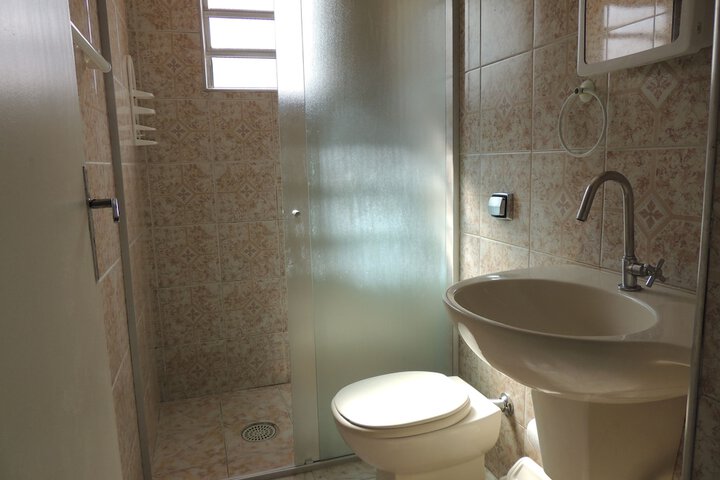 Room 85 of 107
