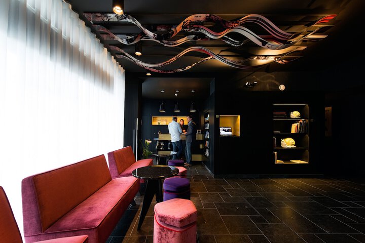 Hotel Lobby