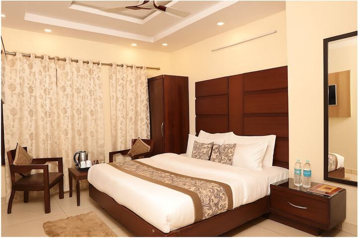 Room 20 of 53
