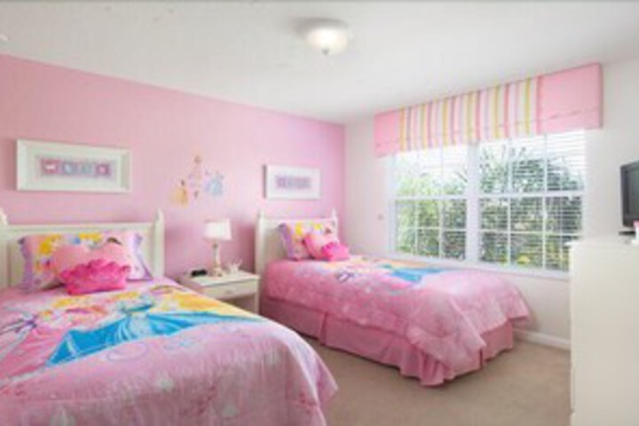 Room 40 of 46