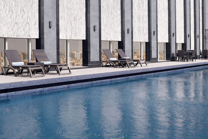 Pool 55 of 101