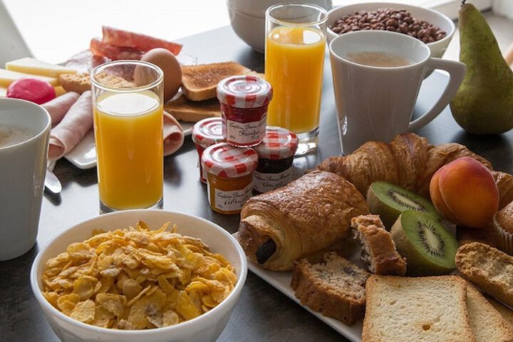 Breakfast meal
