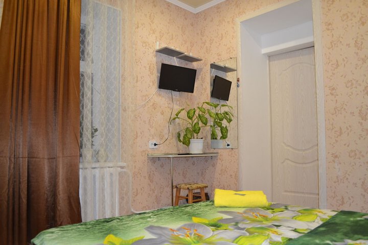 Room 34 of 46