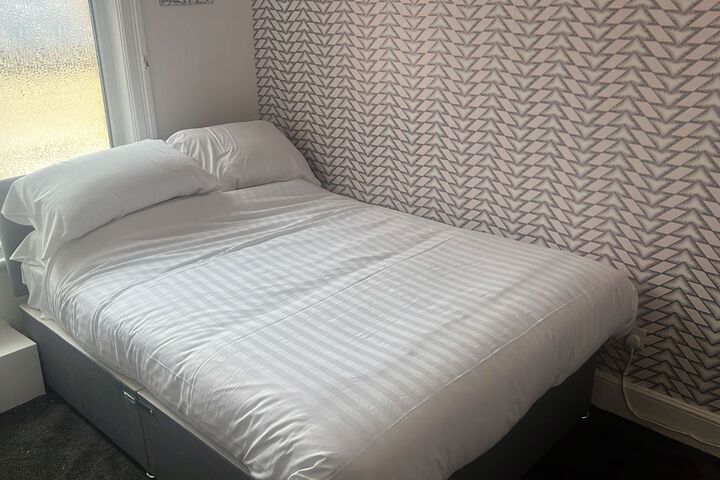 Room 7 of 7