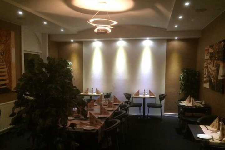 Dining 19 of 39