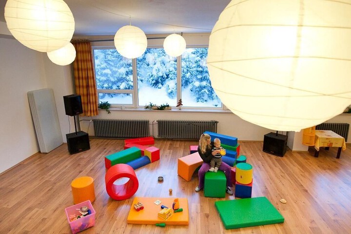 Childrens Activities 32 of 49
