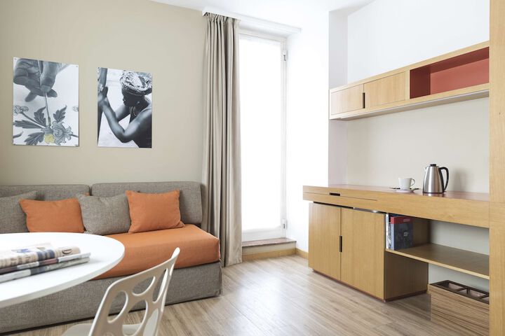 Room 22 of 59