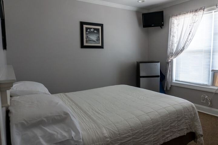 Room 4 of 31