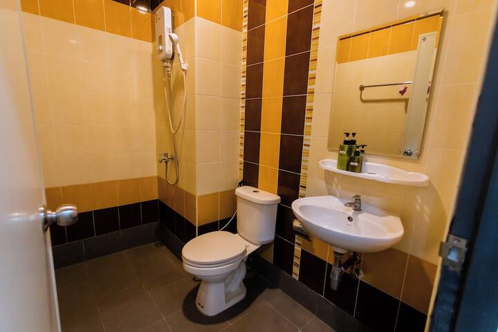 Room 20 of 23