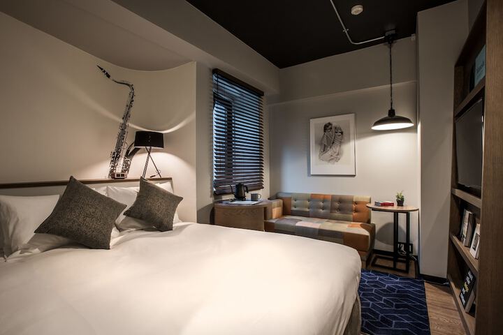 Room 15 of 39