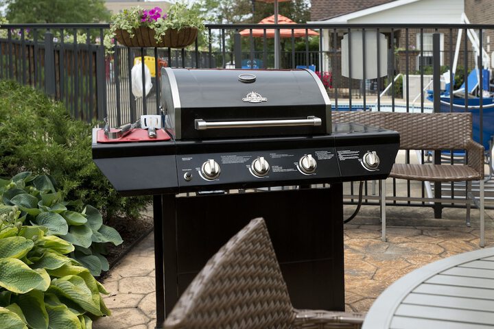 BBQ/picnic area