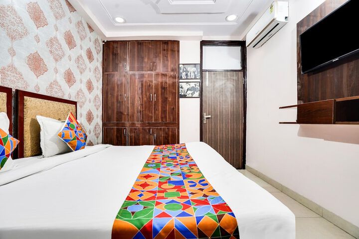 Room 34 of 41