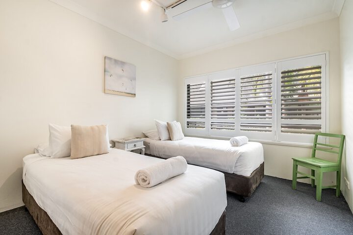 Room 2 of 21