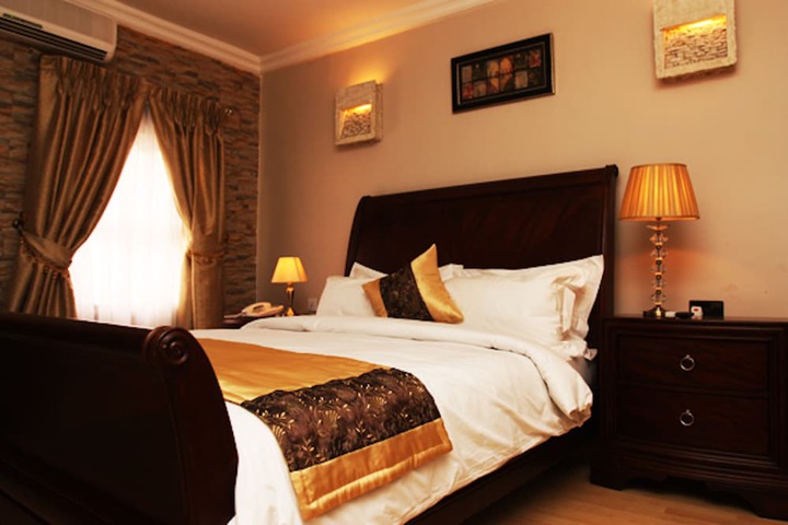 Fryburg Suites