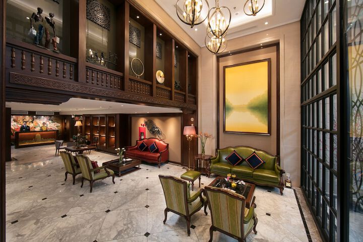 Hotel Interior 11 of 133