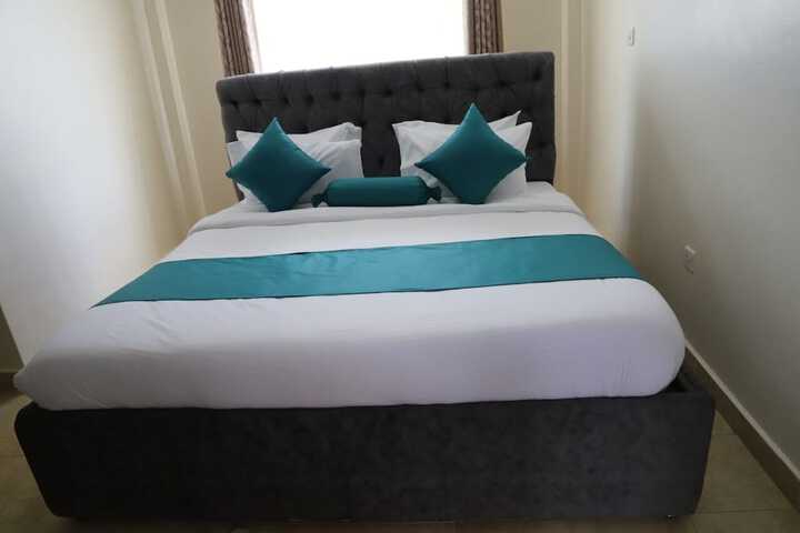Room 8 of 21