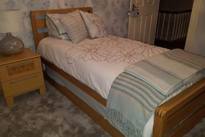 Room 9 of 23