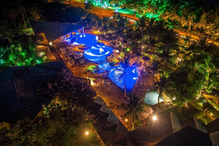 Hotel Pool