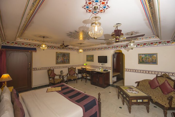 Room 17 of 129