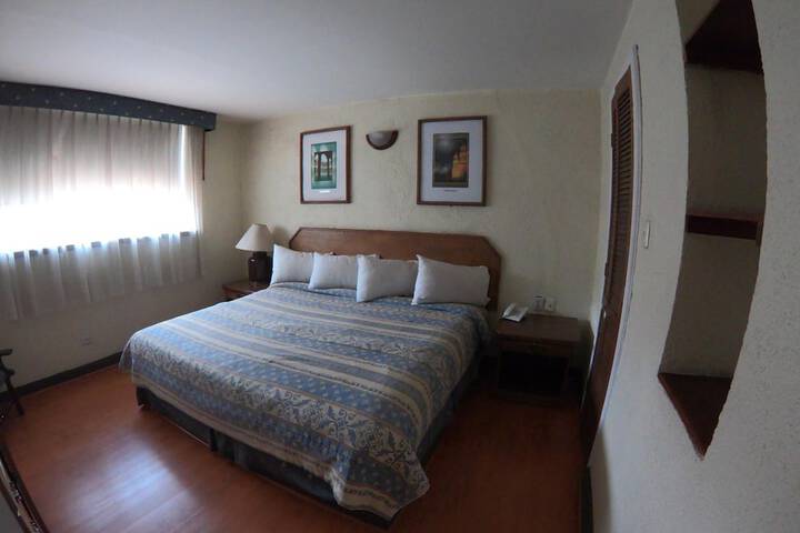 Room 8 of 47
