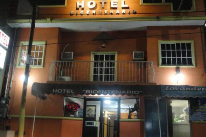 HOTEL BICENTENARIO
