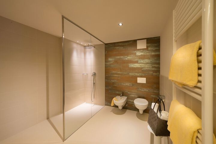 Room 14 of 44