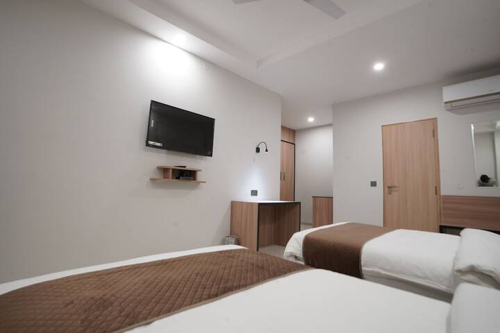 Room 26 of 69
