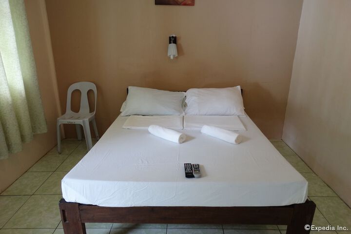 Room 17 of 42