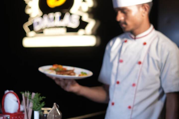 Dining 55 of 99