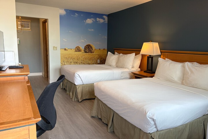Room 2 of 16